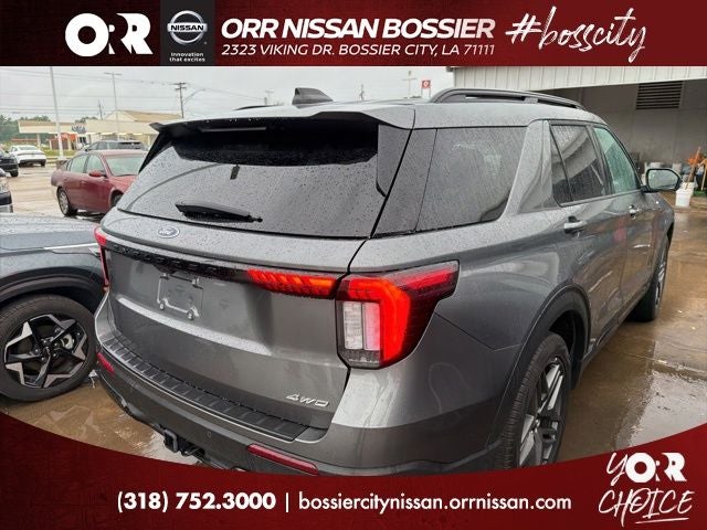 2025 Ford Explorer ST-Line