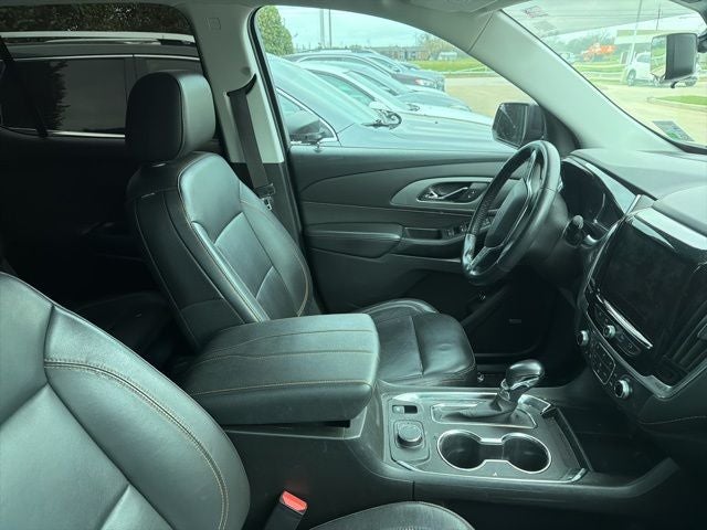 2021 Chevrolet Traverse RS