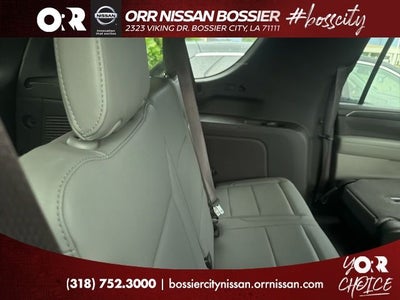 2024 Chevrolet Suburban LT