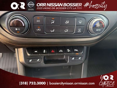 2022 GMC Canyon AT4 w/Leather