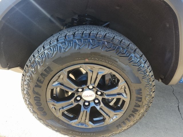 2024 GMC Canyon Elevation