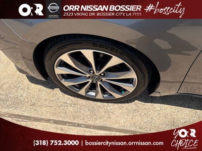2023 Nissan Maxima Platinum
