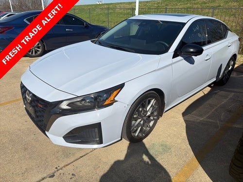 2023 Nissan Altima 2.0 SR