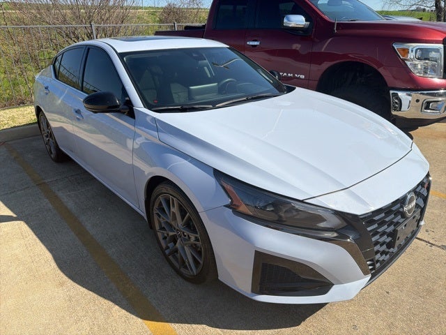 2023 Nissan Altima 2.0 SR