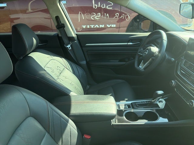 2023 Nissan Altima 2.0 SR