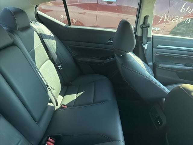 2023 Nissan Altima 2.0 SR