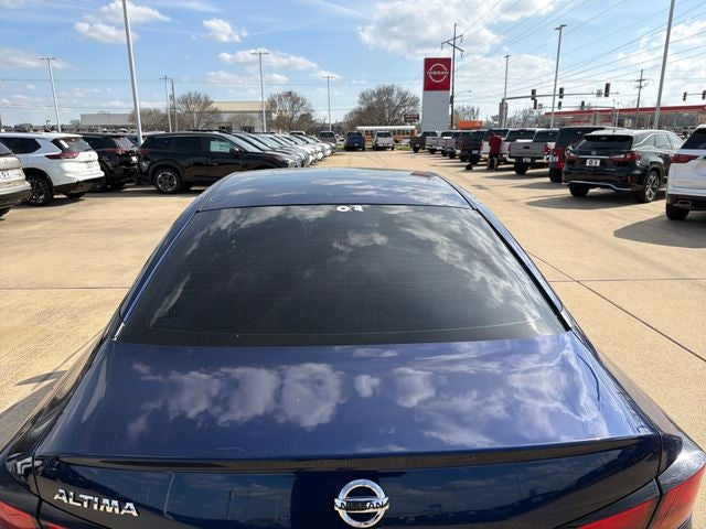 2022 Nissan Altima 2.5 S