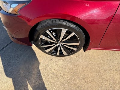 2021 Nissan Altima 2.5 Platinum