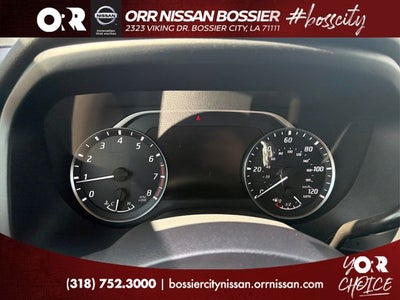 2023 Nissan Titan SV