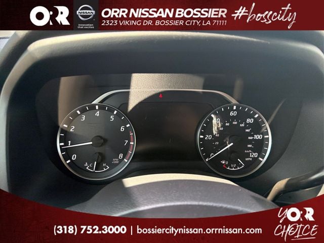 2023 Nissan Titan SV