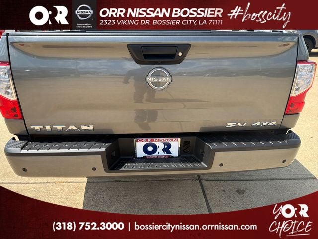 2023 Nissan Titan SV