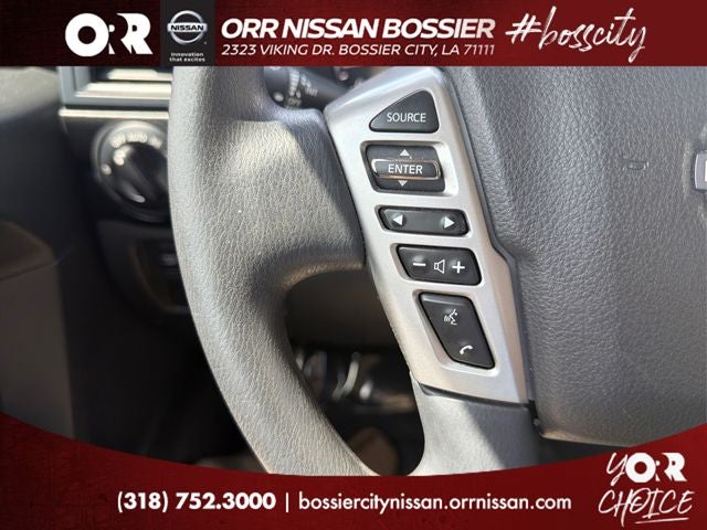 2023 Nissan Titan SV