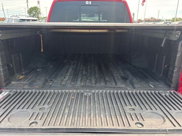 2022 Nissan Titan SV