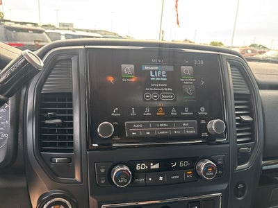 2022 Nissan Titan SV