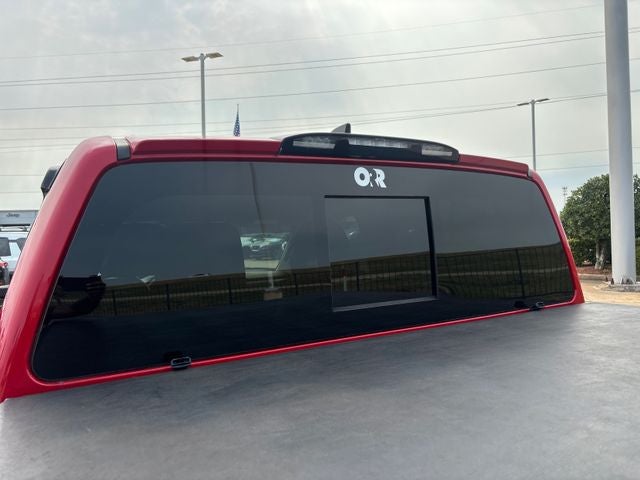 2022 Nissan Titan SV