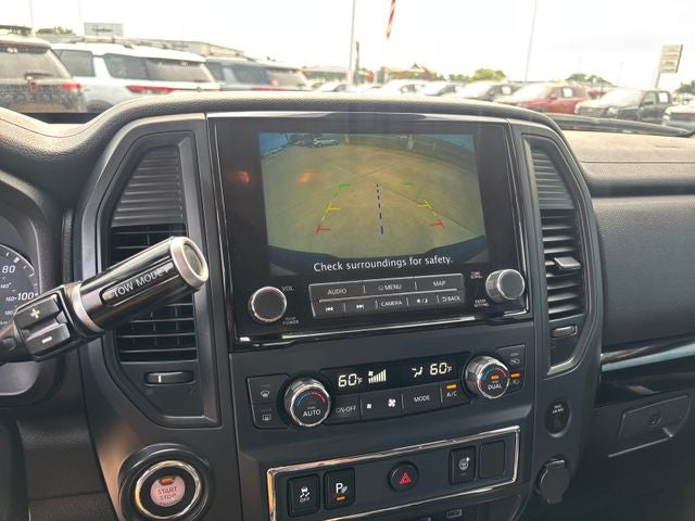 2022 Nissan Titan SV