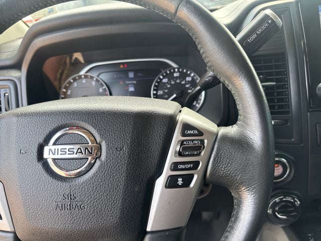 2022 Nissan Titan SV