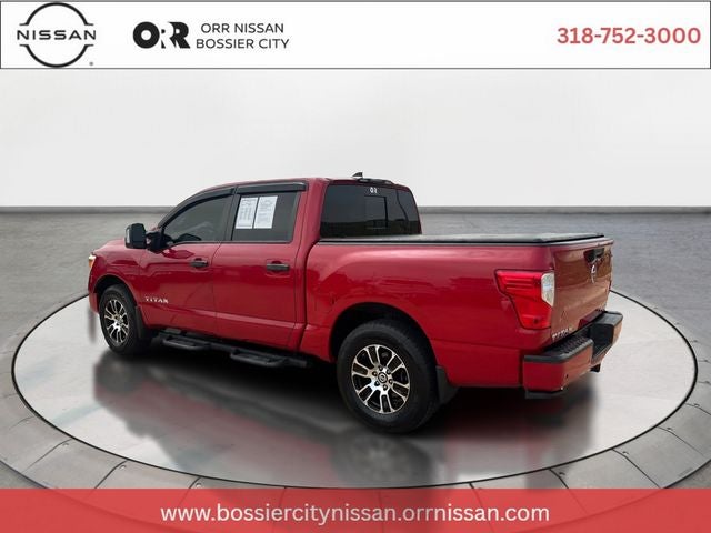 2022 Nissan Titan SV