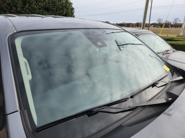 2023 Nissan Titan SV