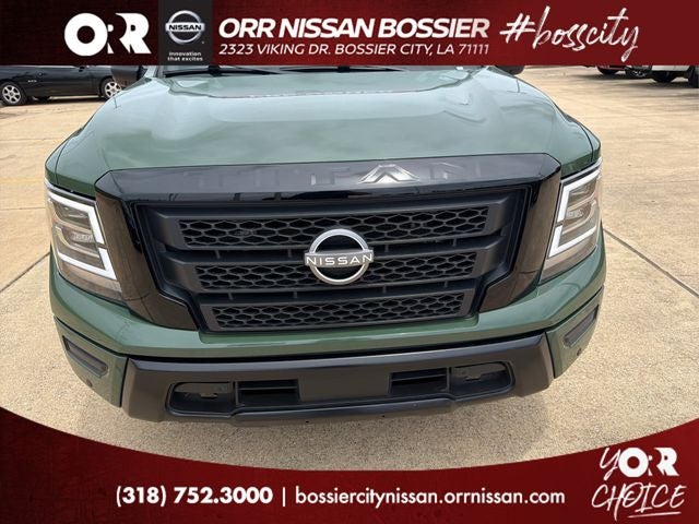2024 Nissan Titan SV