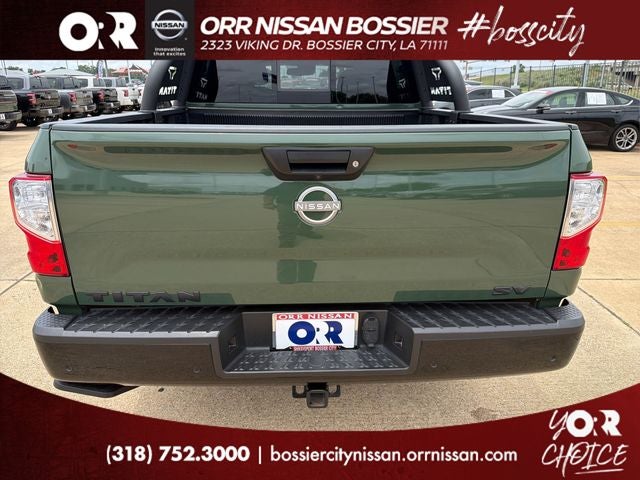 2024 Nissan Titan SV