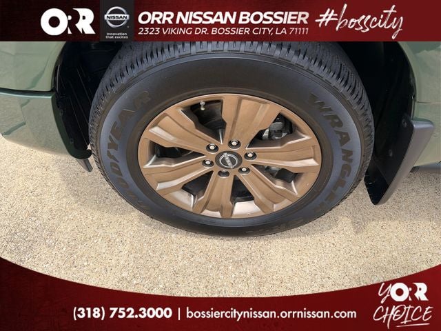 2024 Nissan Titan SV