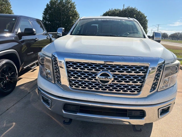 2016 Nissan Titan XD SL