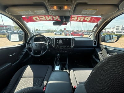2025 Nissan Frontier SV