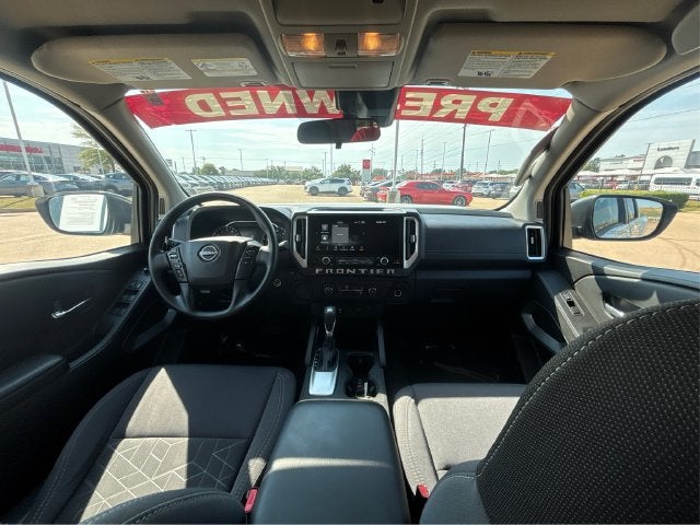2025 Nissan Frontier SV