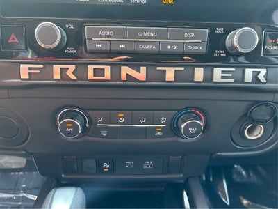 2025 Nissan Frontier SV