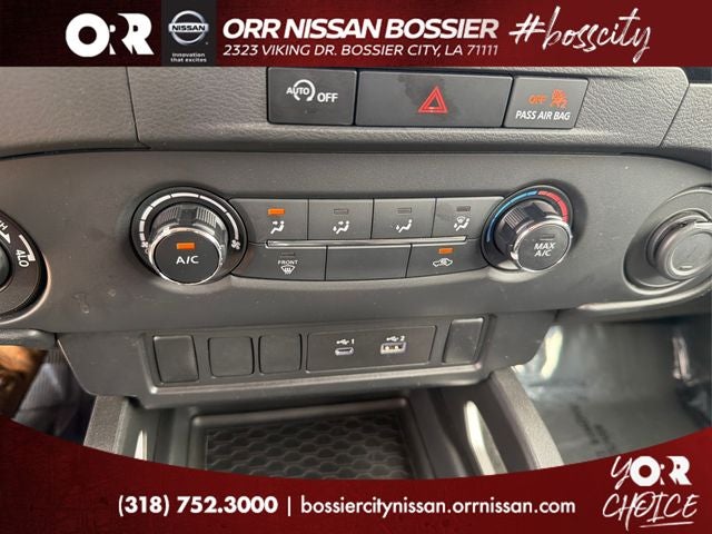 2024 Nissan Frontier SV