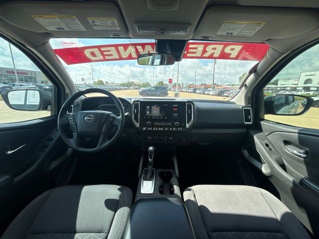 2025 Nissan Frontier SV