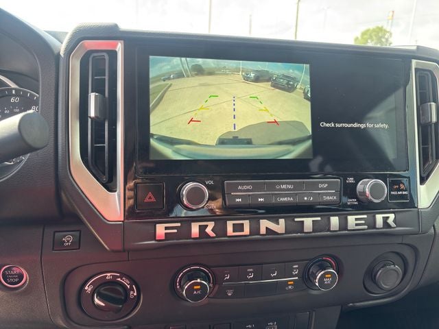 2025 Nissan Frontier SV