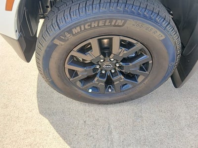 2026 Nissan Frontier SV