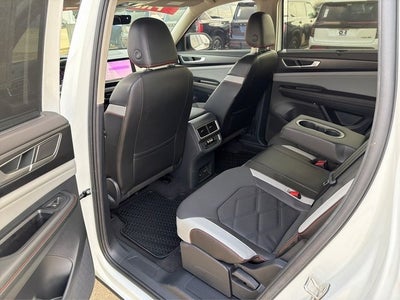 2024 Volkswagen Atlas 2.0T Peak Edition SE w/Technology