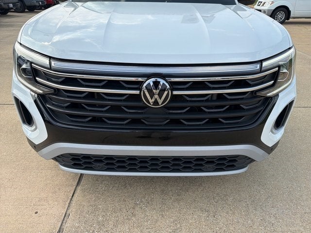 2024 Volkswagen Atlas 2.0T Peak Edition SE w/Technology