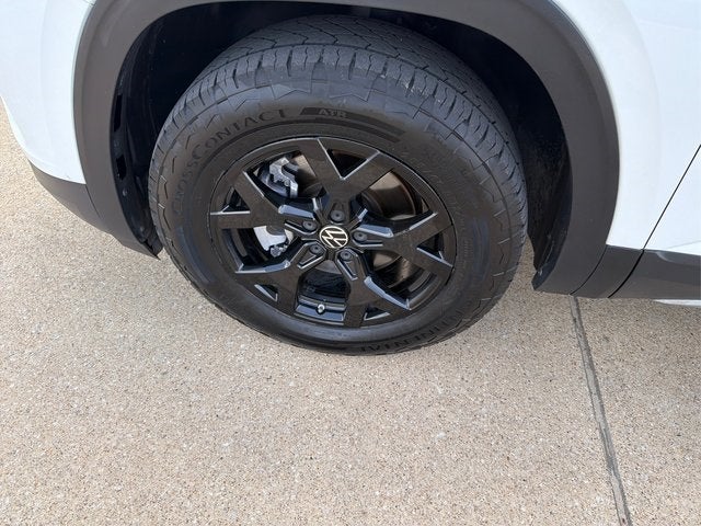 2024 Volkswagen Atlas 2.0T Peak Edition SE w/Technology