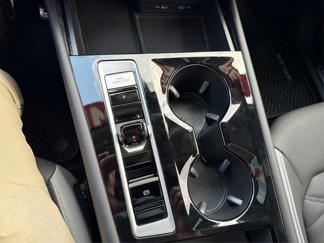 2024 Volkswagen Atlas 2.0T Peak Edition SE w/Technology