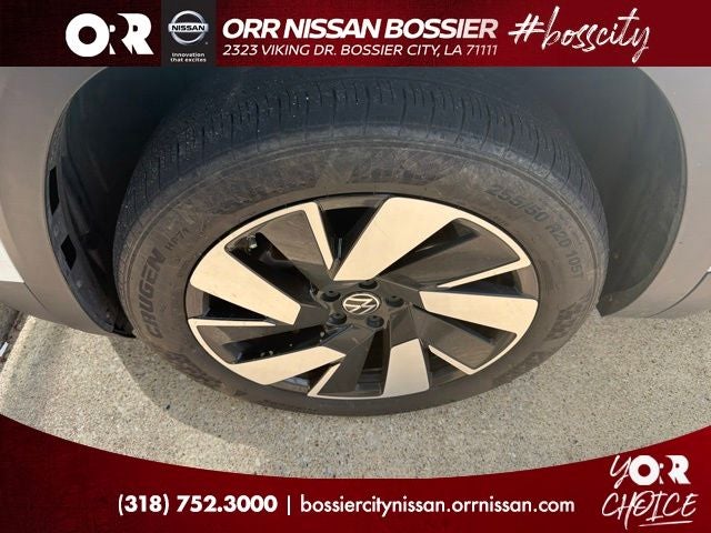 2024 Volkswagen Atlas Cross Sport 2.0T SE w/Technology