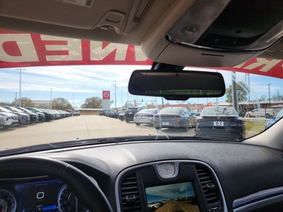 2022 Chrysler 300 Touring