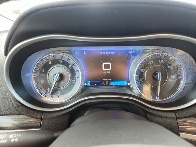 2022 Chrysler 300 Touring