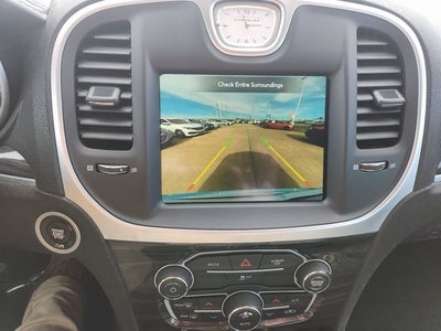 2022 Chrysler 300 Touring