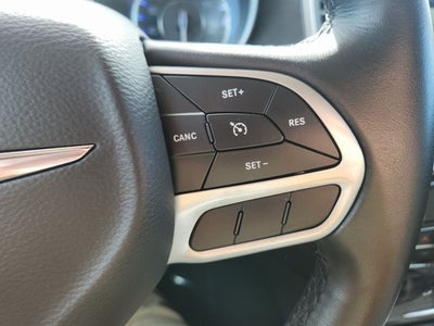 2022 Chrysler 300 Touring