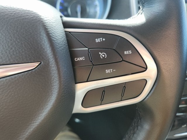 2022 Chrysler 300 Touring