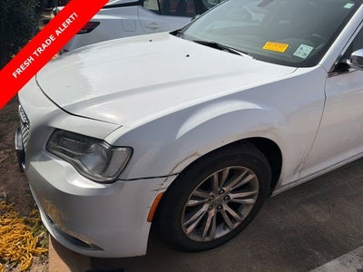 2016 Chrysler 300 C