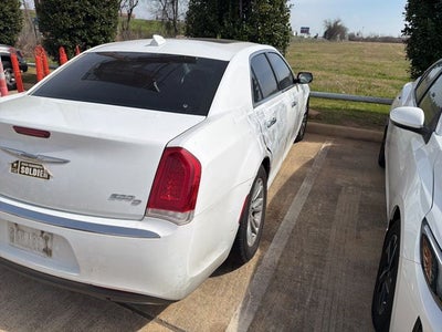 2016 Chrysler 300 C