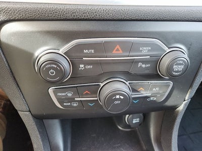 2022 Dodge Charger SXT