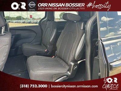 2021 Chrysler Pacifica Touring