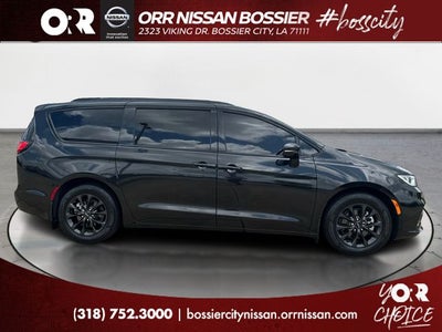 2021 Chrysler Pacifica Touring