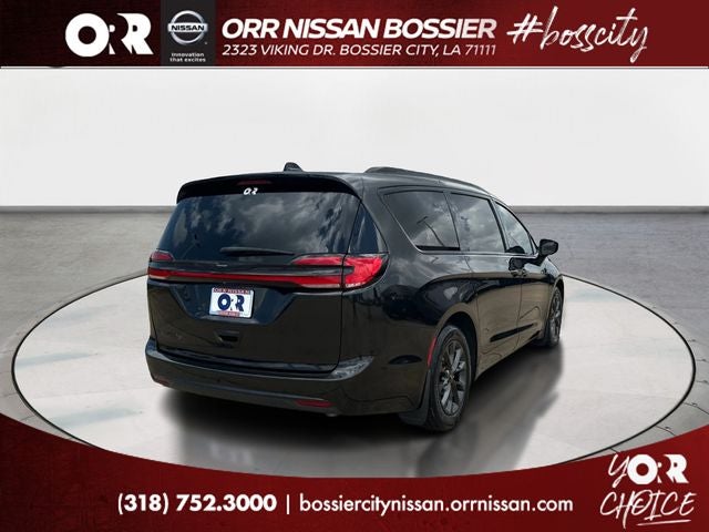 2021 Chrysler Pacifica Touring